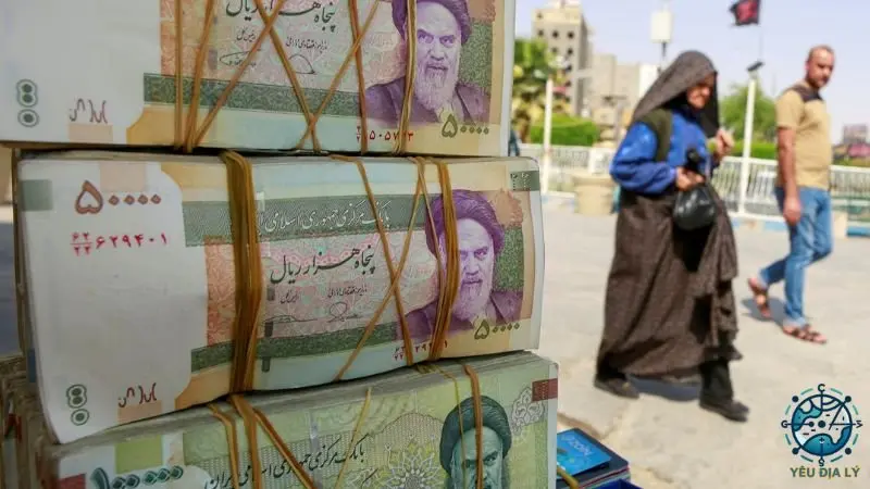 Ảnh hưởng của các lệnh trừng phạt quốc tế lên kinh tế Iran
