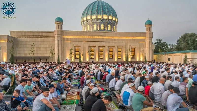 Tổng quan về ngôn ngữ và tôn giáo tại Uzbekistan 