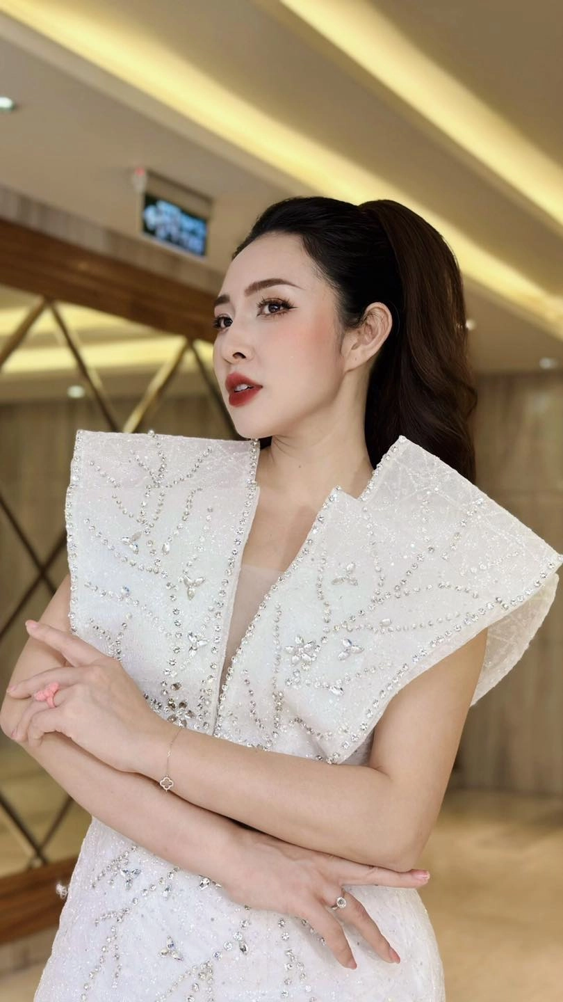 Hát chỉ còn những mùa nhớ karaoke bảo trâm say đắm