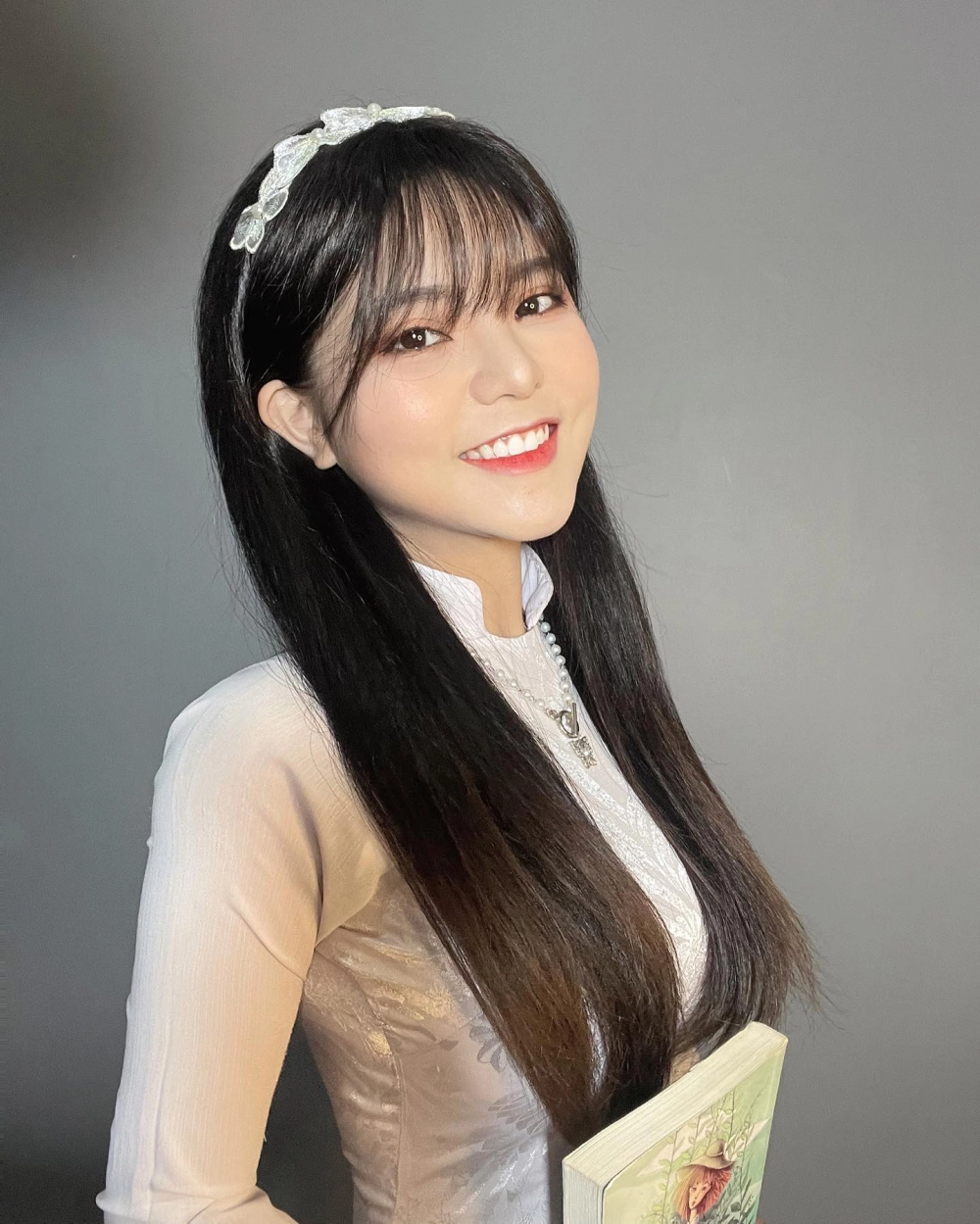 Reency Ngô Tiktok gây sốt với loạt video triệu view