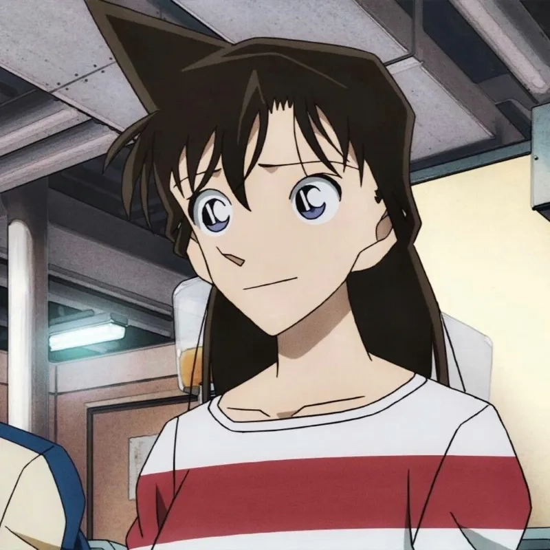 Chiều cao của Ran Mori rực rỡ tò mò